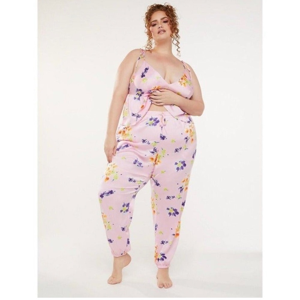 Savage X Fenty Night Blooms Satin 2 piece, sleep set, cami and pant, 1x